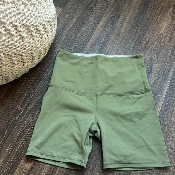 Glow Band Toby Shorts - Picture 1 of 7